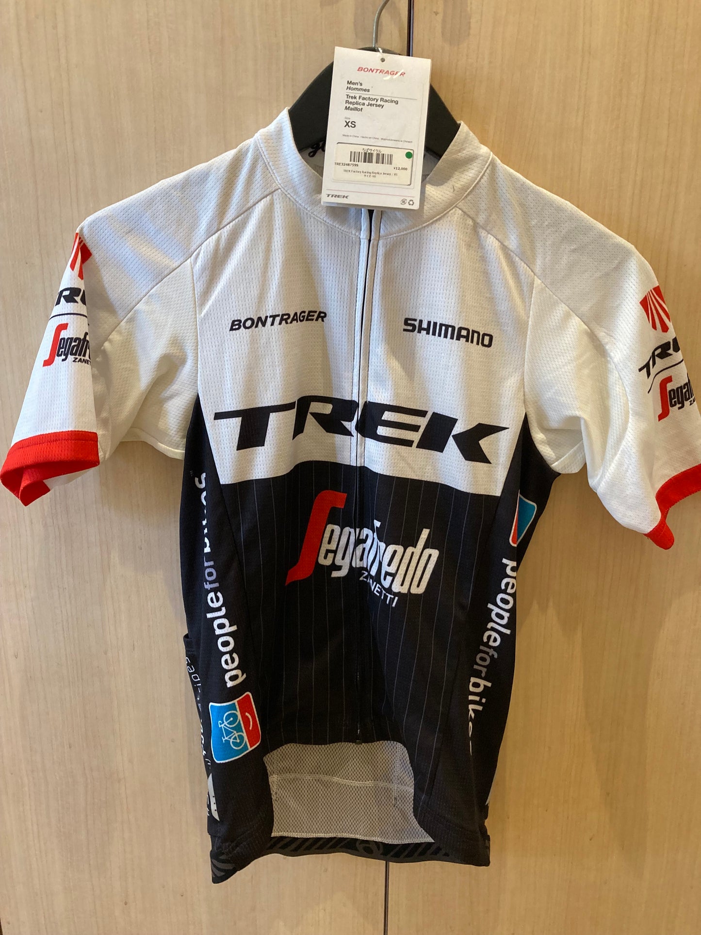 2016トレック・セガフレード レプリカジャージ
