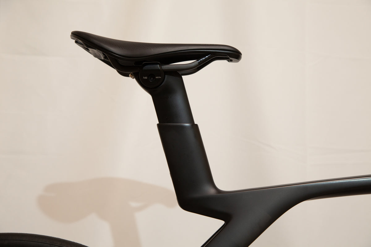 【新古車】TREK Madone SLR Gen 7 105カスタム